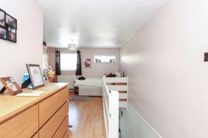 Photo 11- click for photo gallery